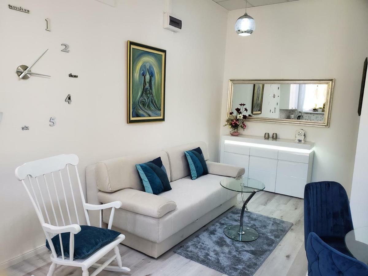 Mm Apartment Budva Bagian luar foto