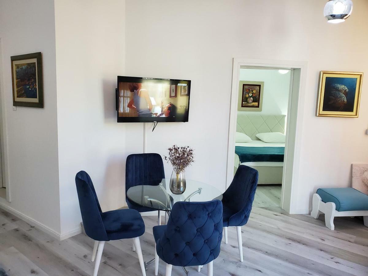Mm Apartment Budva Bagian luar foto